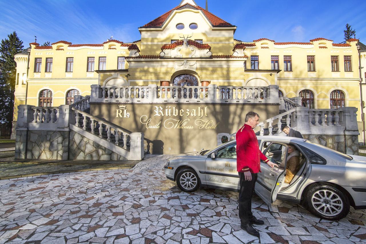 Rubezahl-Marienbad Luxury Historical Castle Hotel & Golf-Castle Hotel Collection Buitenkant foto